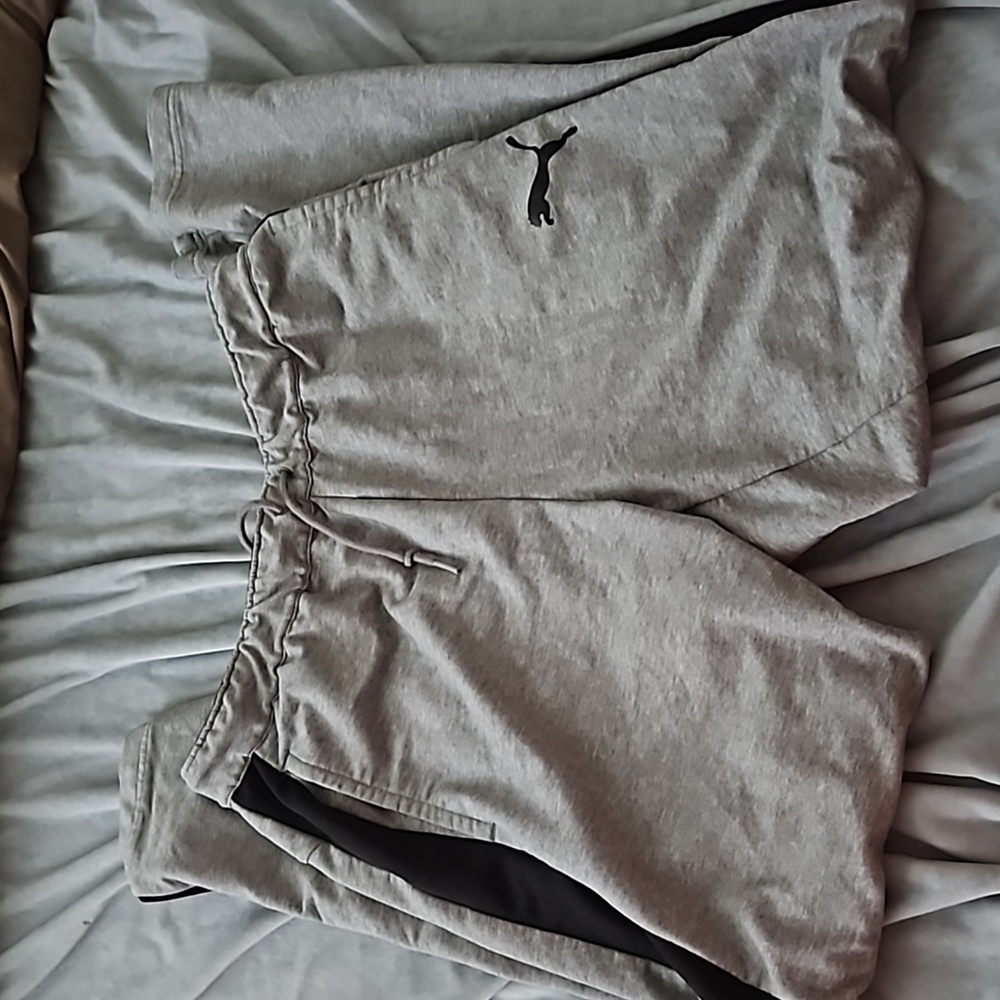 Medium Puma Joggers
